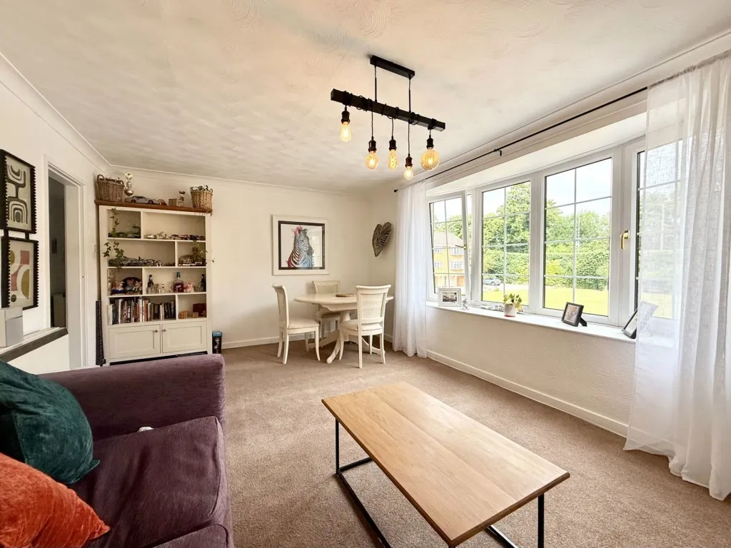 Wetherby ~ Leconfield Court, LS22, photo 4