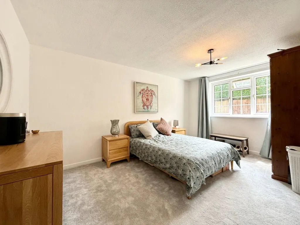 Wetherby ~ Leconfield Court, LS22, photo 9