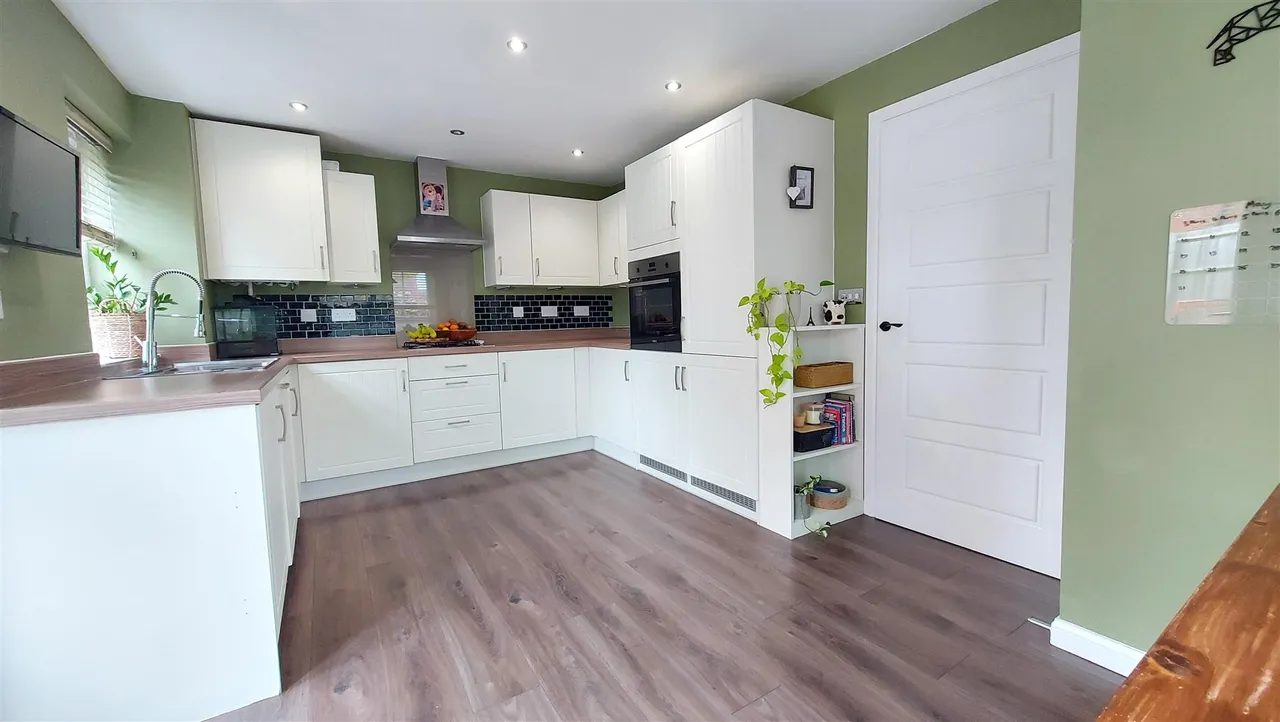 Stratford Place, Bourne, photo 7