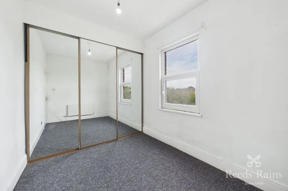 Manor Road, Wakefield, WF2, photo 5