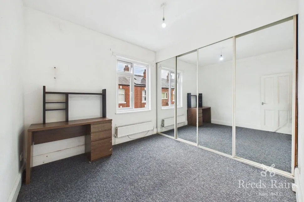 Manor Road, Wakefield, WF2, photo 4