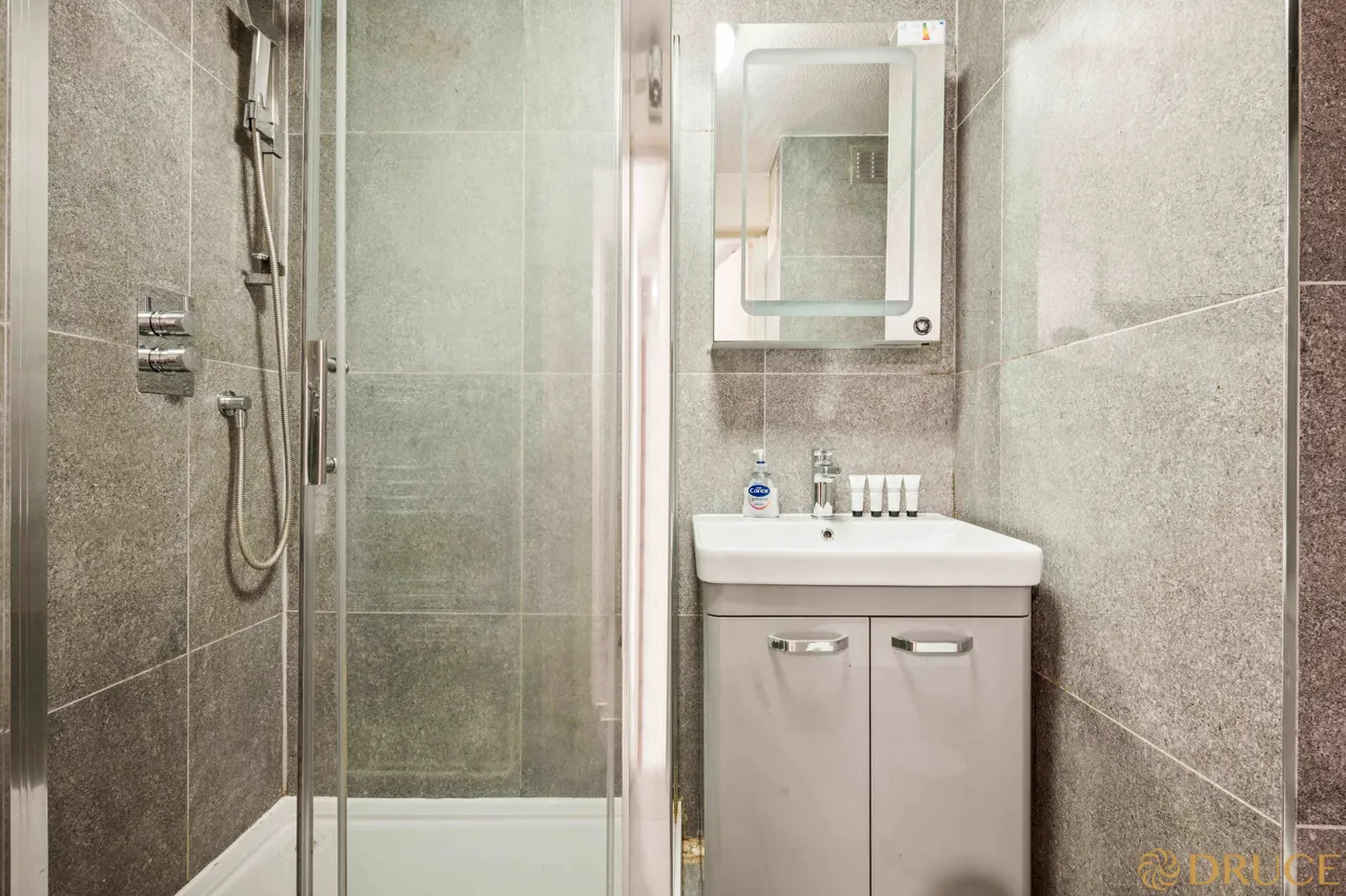 Gresse Street, Fitzrovia, W1T, photo 14