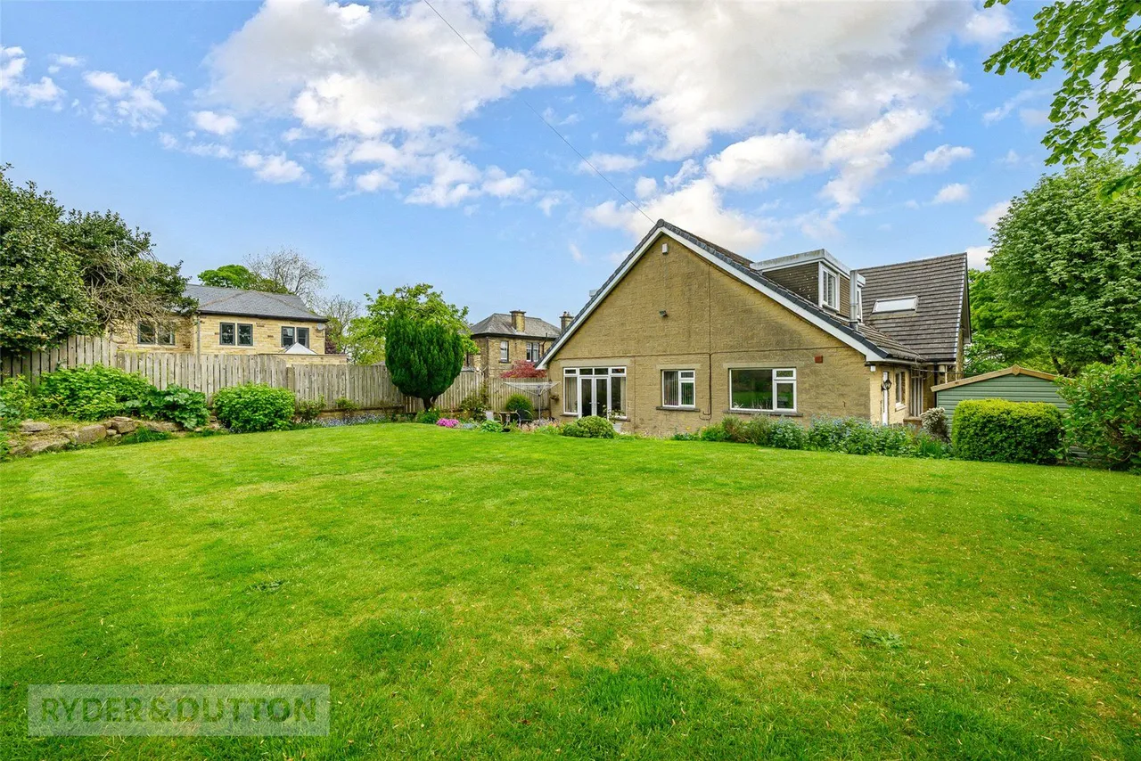 Thornhill Road, Edgerton, HD3, photo 2