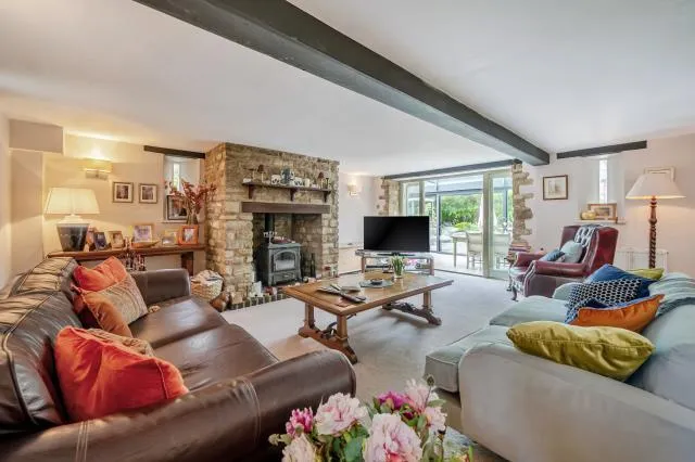 Main Road, Witney, OX29, photo 9