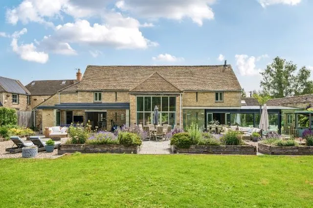 6 bed house for sale, Main Road, Witney, OX29