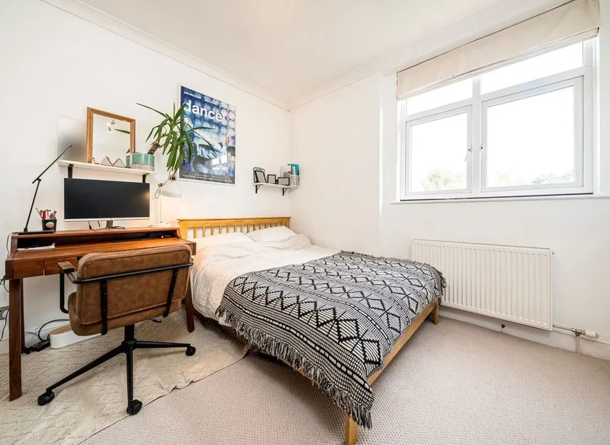 Regal Row, Peckham, SE15, photo 5