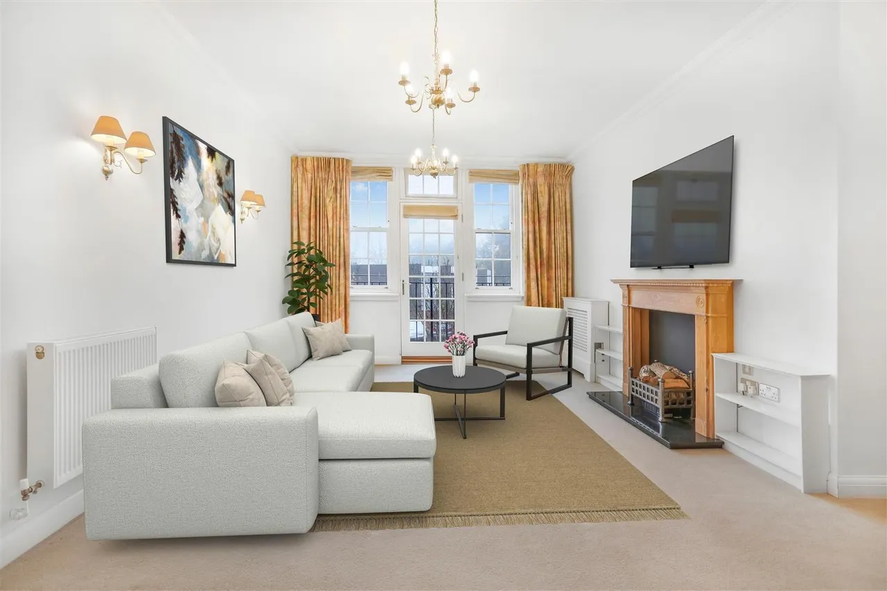 41-58 The Tracery, Banstead, Surrey, SM7 3DD, photo 2