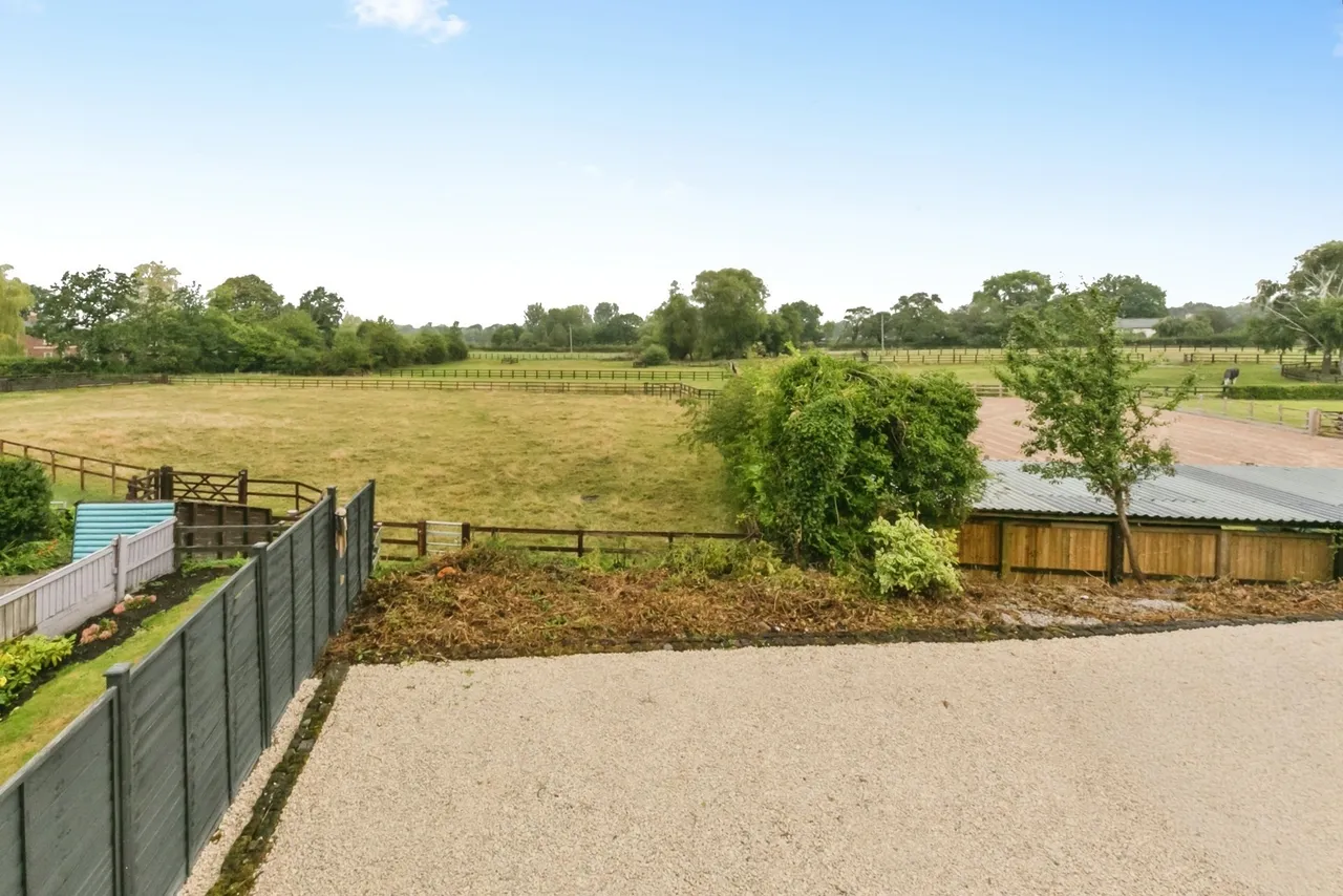 Knutsford Road, Mobberley, Knutsford, Cheshire, WA16, photo 11