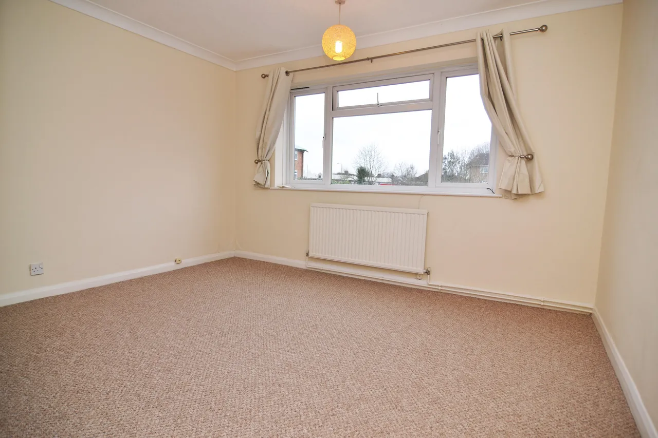 Belmont Road, Twickenham, TW2, photo 6