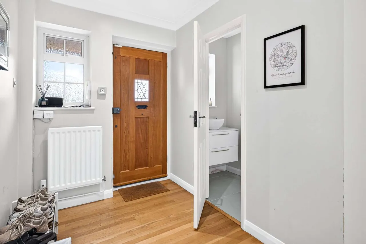 Stanmore Way, Loughton, IG10, photo 3