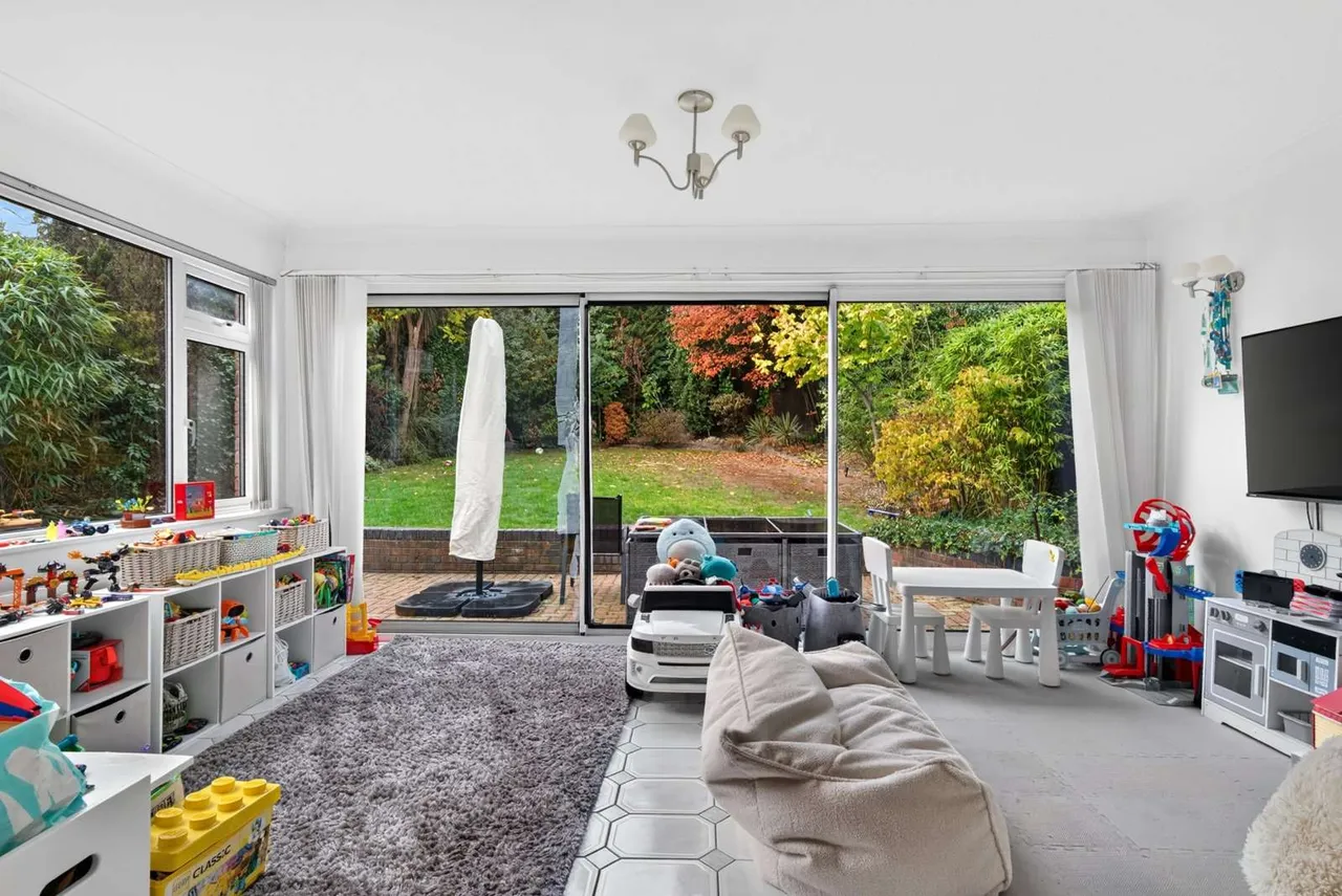 Stanmore Way, Loughton, IG10, photo 7
