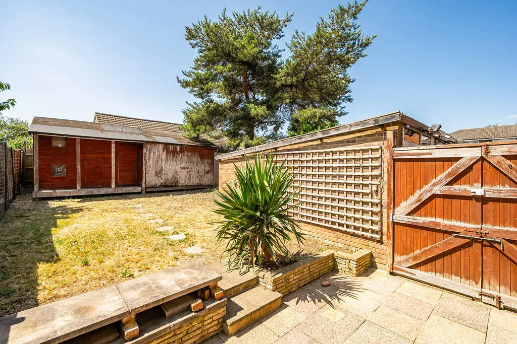 Greenlaw Place, Bletchley, Milton Keynes, Buckinghamshire, MK3 6QB, photo 4