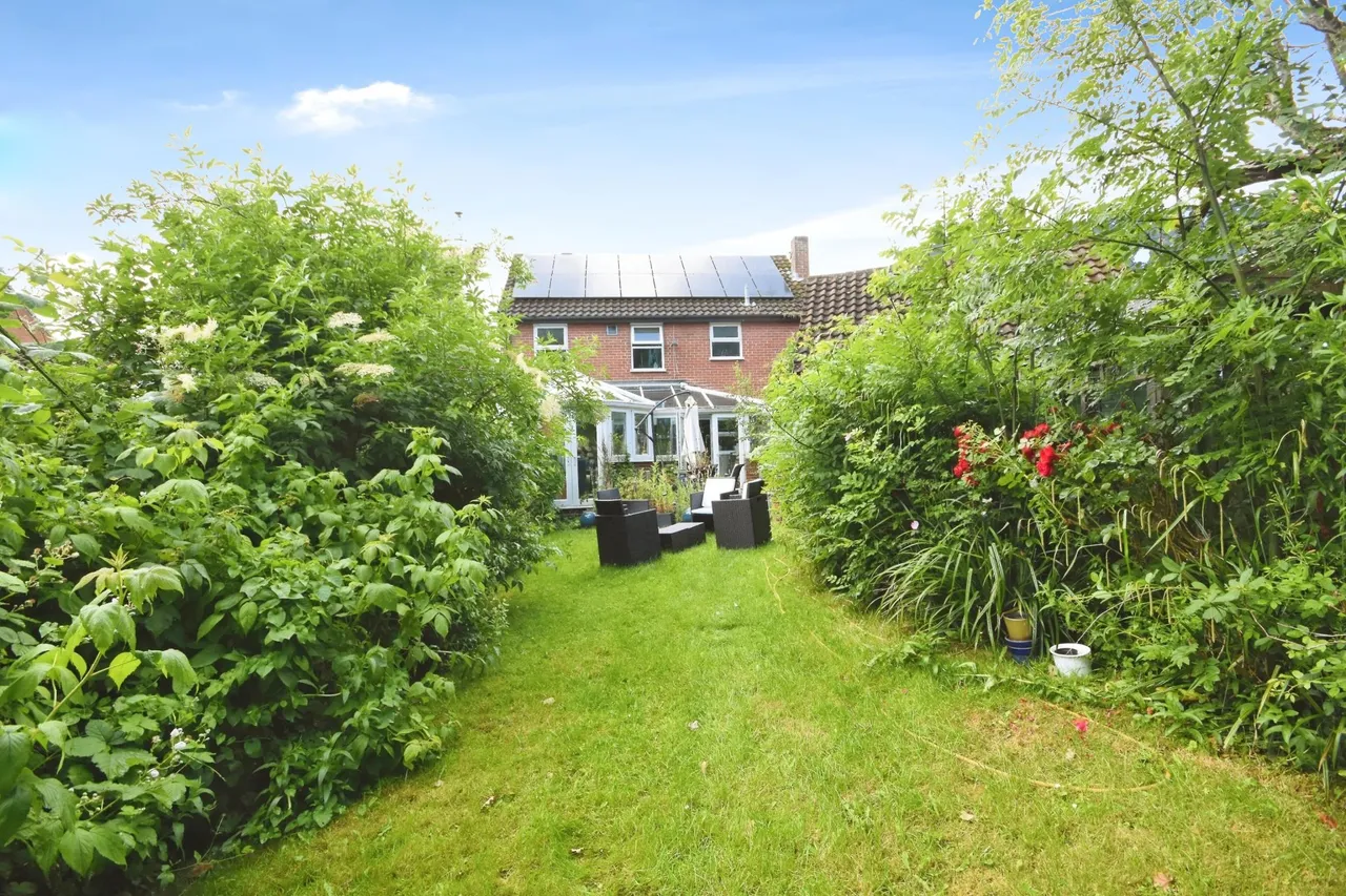 The Beadles, Bishop's Stortford, CM22, photo 20