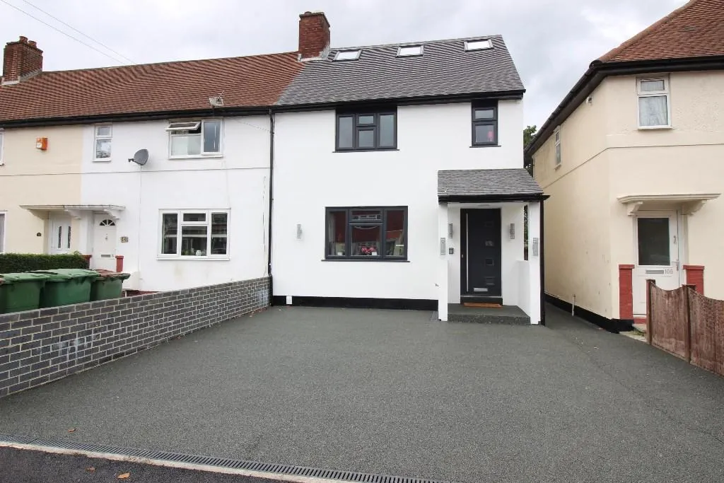 4 bed property for sale — Brinkley Road, WORCESTER PARK, Surrey, Worcester Park, KT48JE