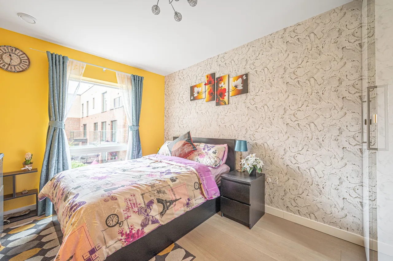 Flat 3, Quarrion House, 14 Thonrey Close, London, photo 12