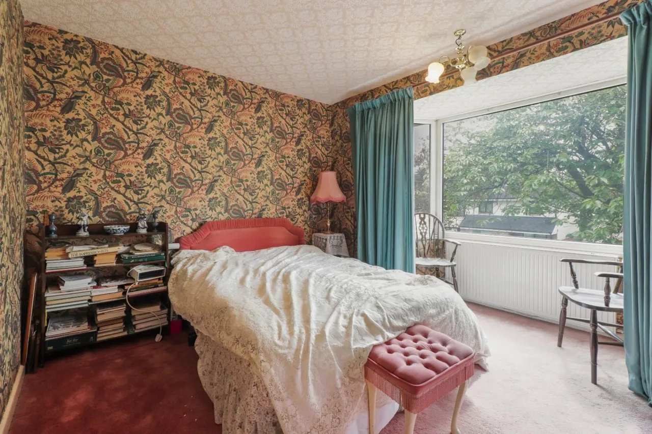 Crimicar Drive, Fulwood, Sheffield, photo 4