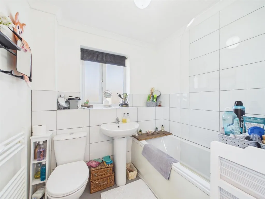 Berry Close, Telscombe Cliffs, BN10, photo 9