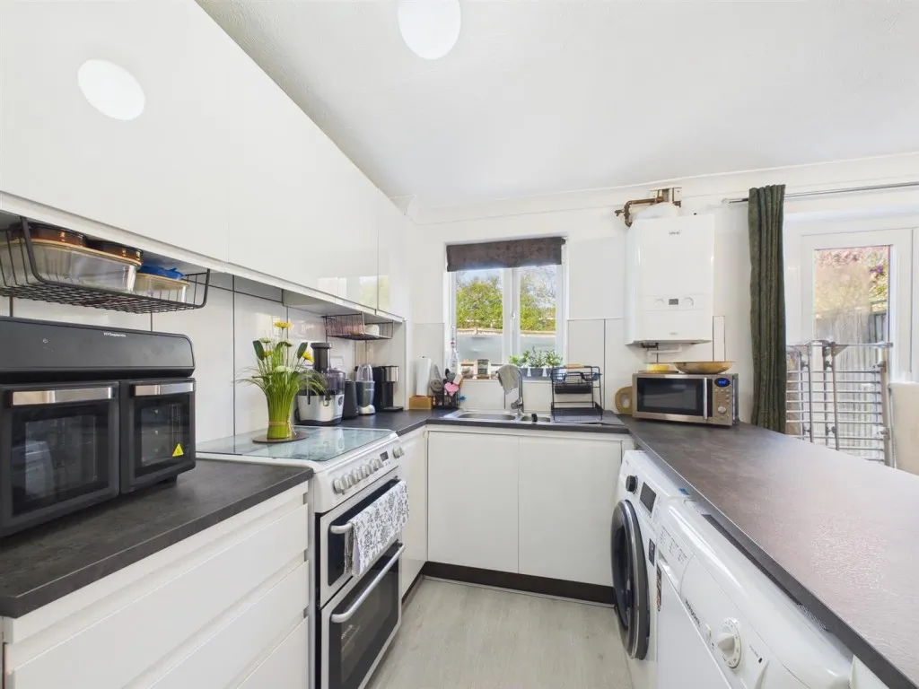 Berry Close, Telscombe Cliffs, BN10, photo 7
