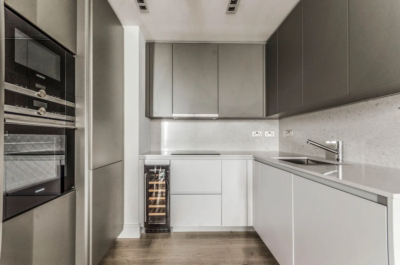Apartment 56, Carrara Tower, 1 Bollinder Place, London, photo 9