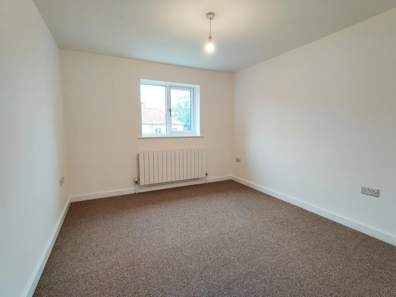 Sutton Crescent, Freethorpe, NORWICH, photo 9