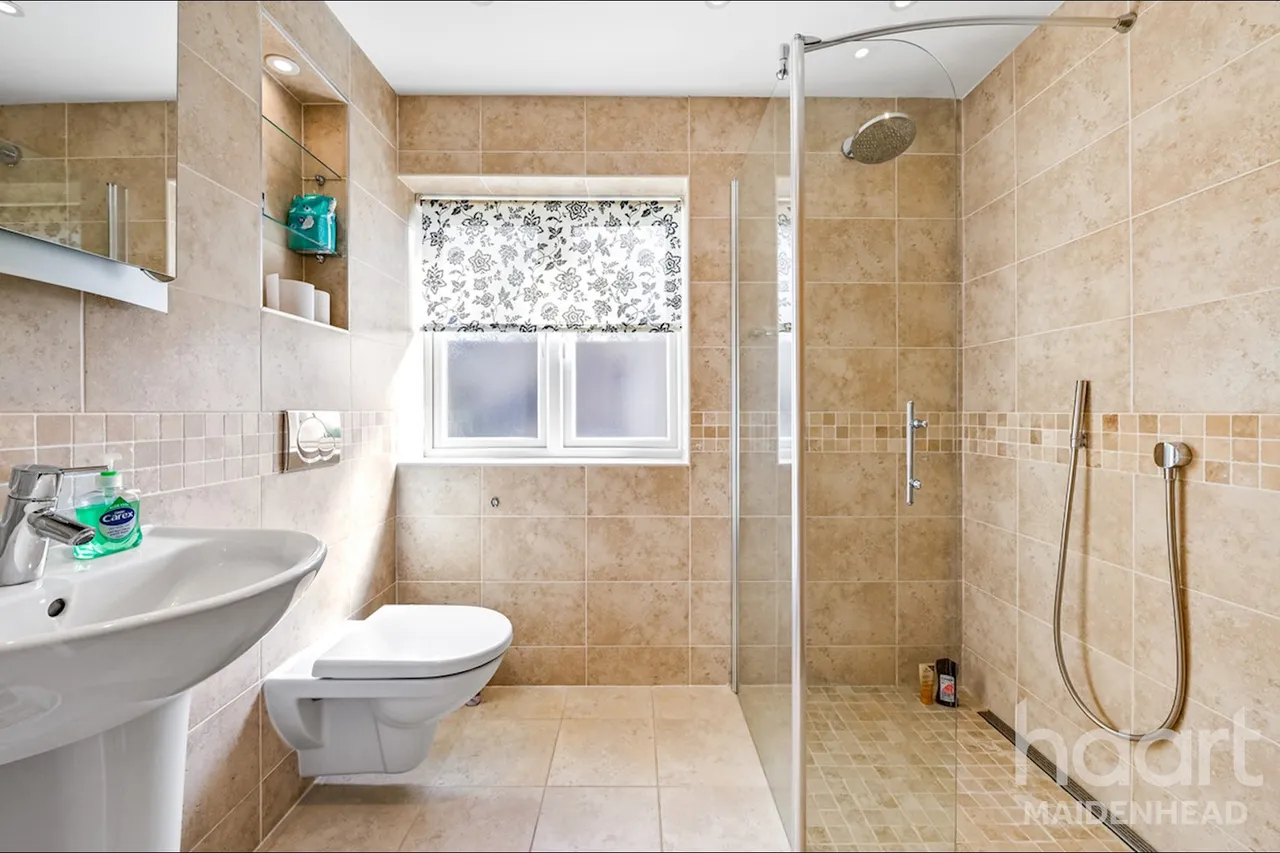 Shoppenhangers Road, Maidenhead, SL6, photo 16