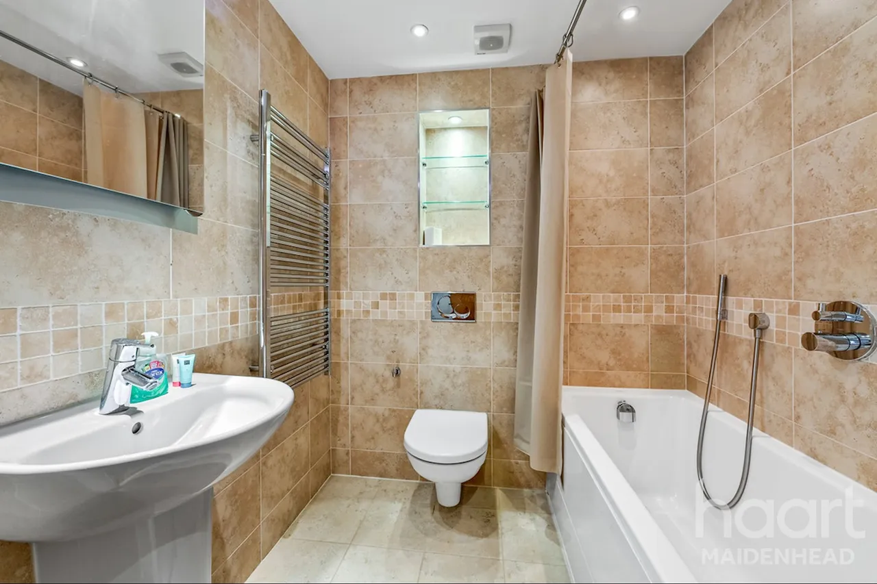 Shoppenhangers Road, Maidenhead, SL6, photo 19
