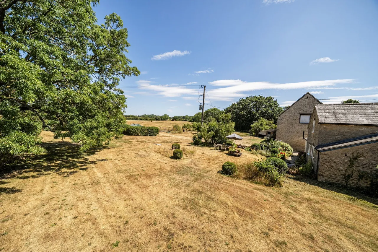 Corston, Malmesbury, SN16, photo 8