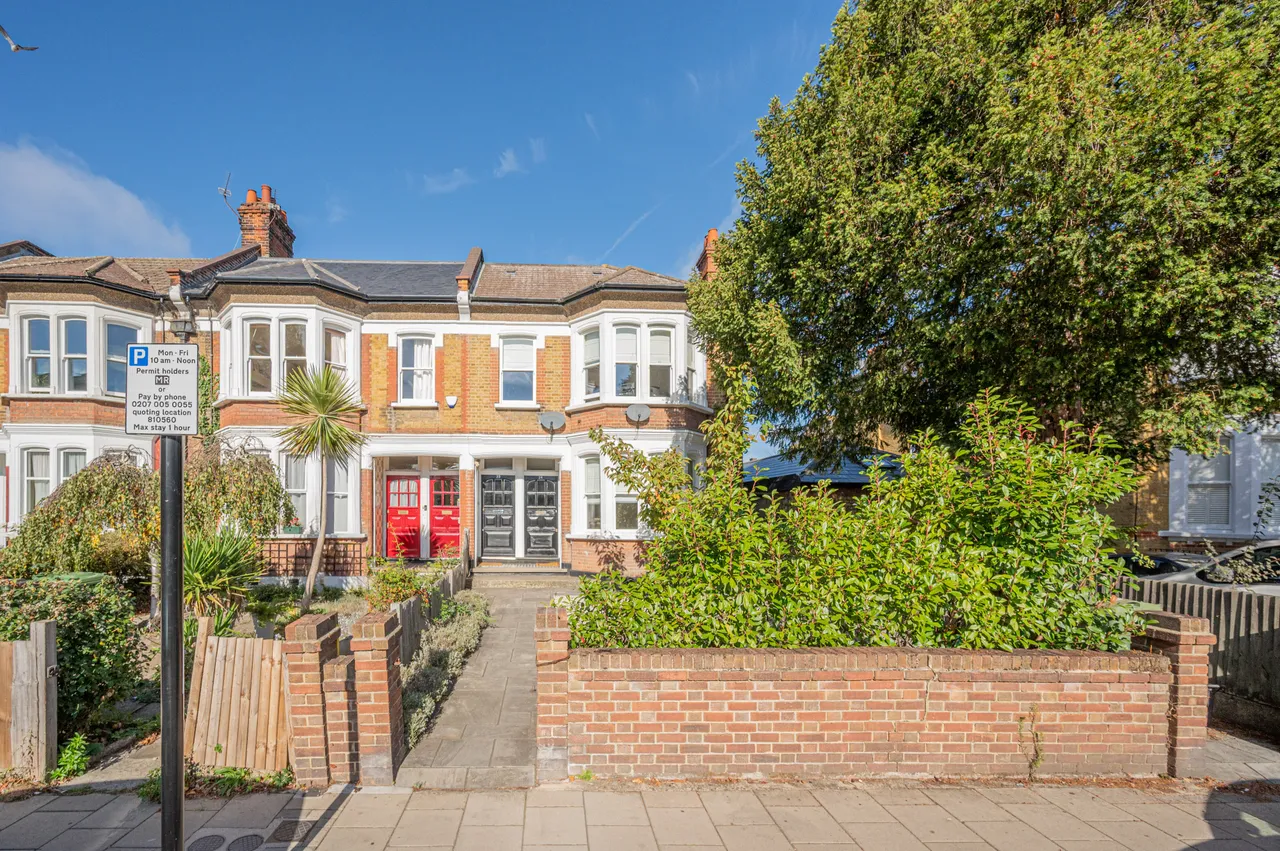 London, SW16, photo 21