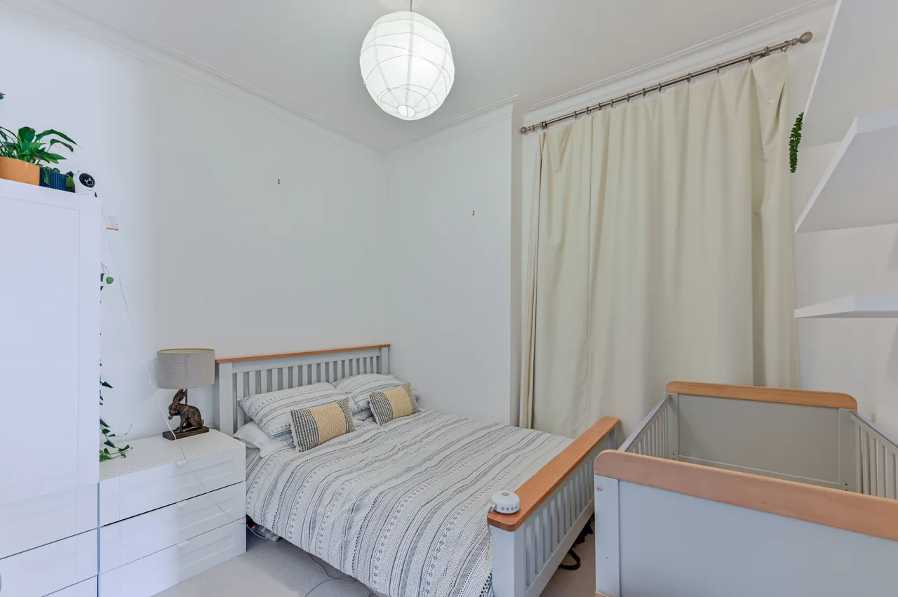 London, SW16, photo 9