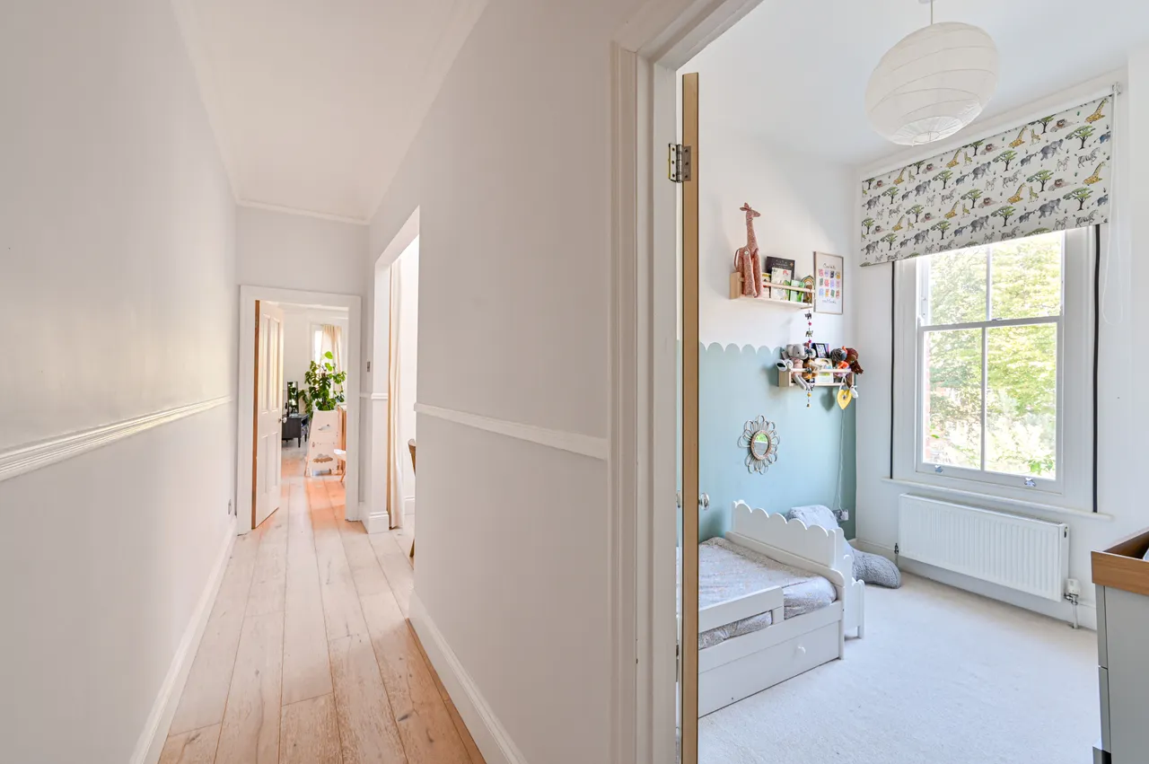 London, SW16, photo 15