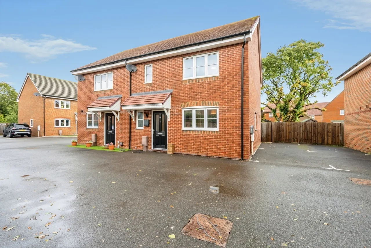 3 bed house for sale, Daisy Gardens, Felpham, PO22