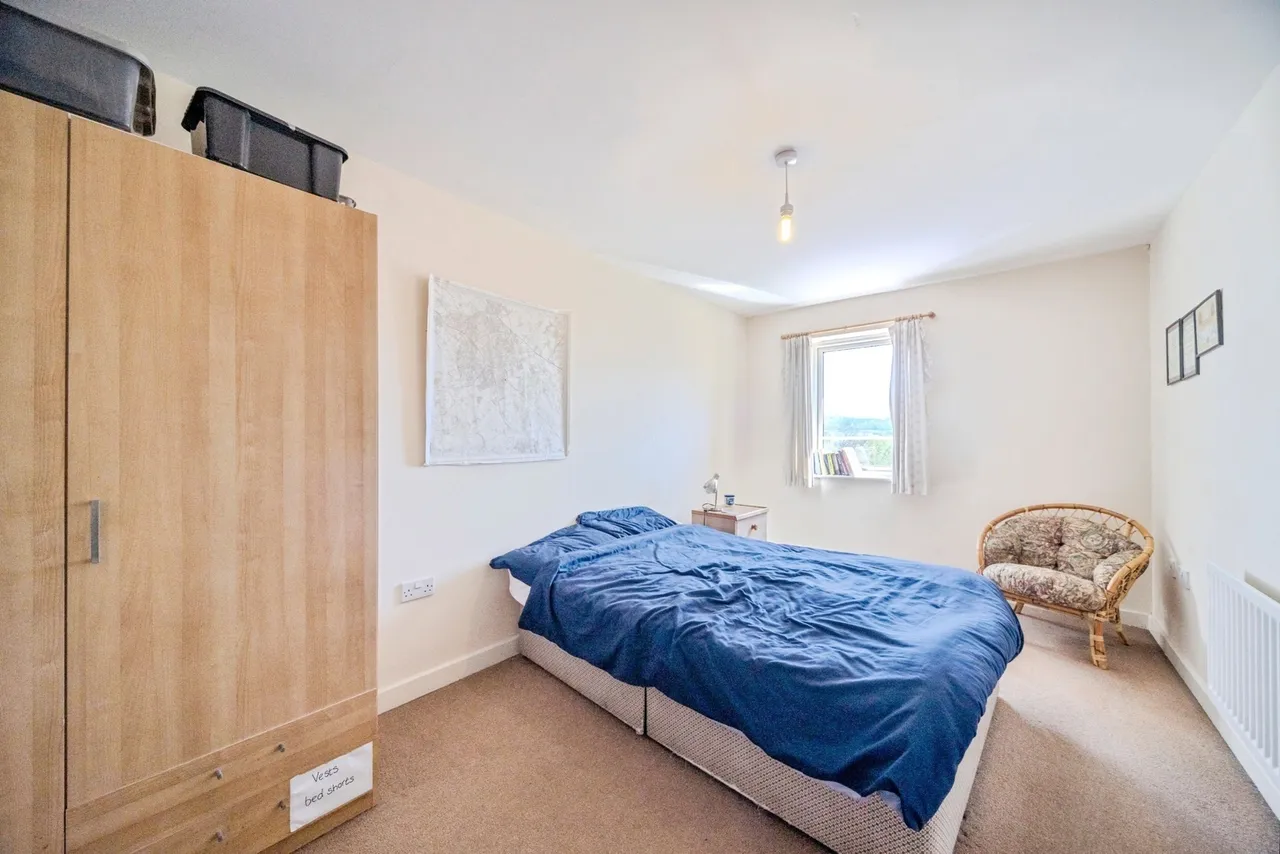 Millward Drive, Bletchley, Milton Keynes, Buckinghamshire, MK2, photo 5