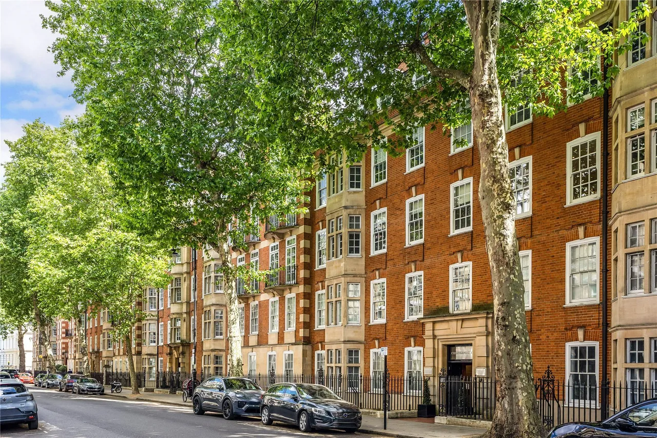 Old Brompton Road, London, SW5, photo 25