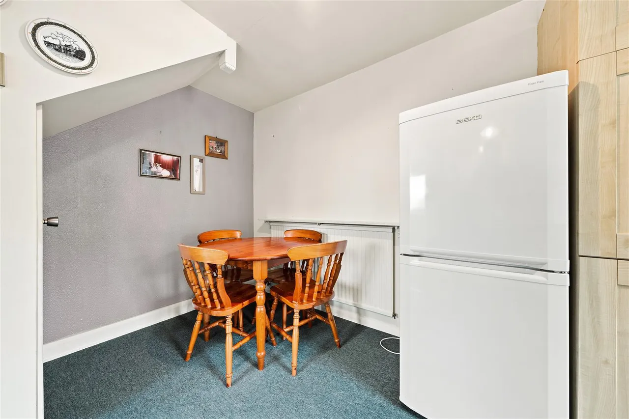 Beaumaris Crescent, Shepshed, photo 6