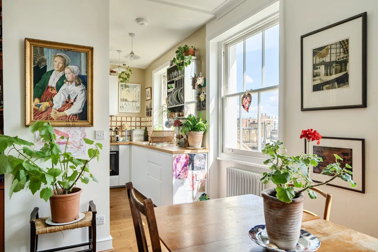Brondesbury Villas, Queens Park, London, NW6, photo 11