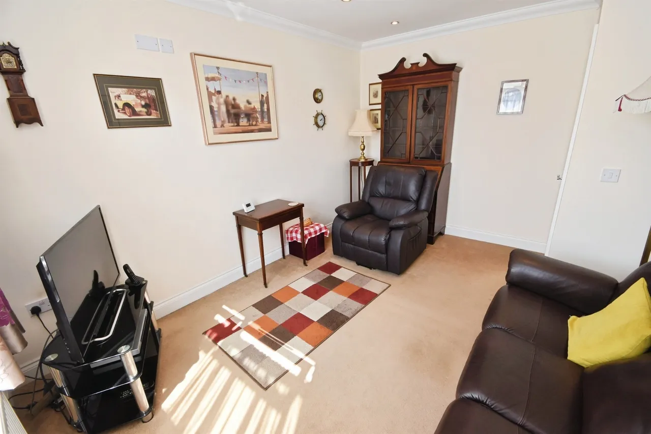 College Road, Braintree, CM7, photo 12
