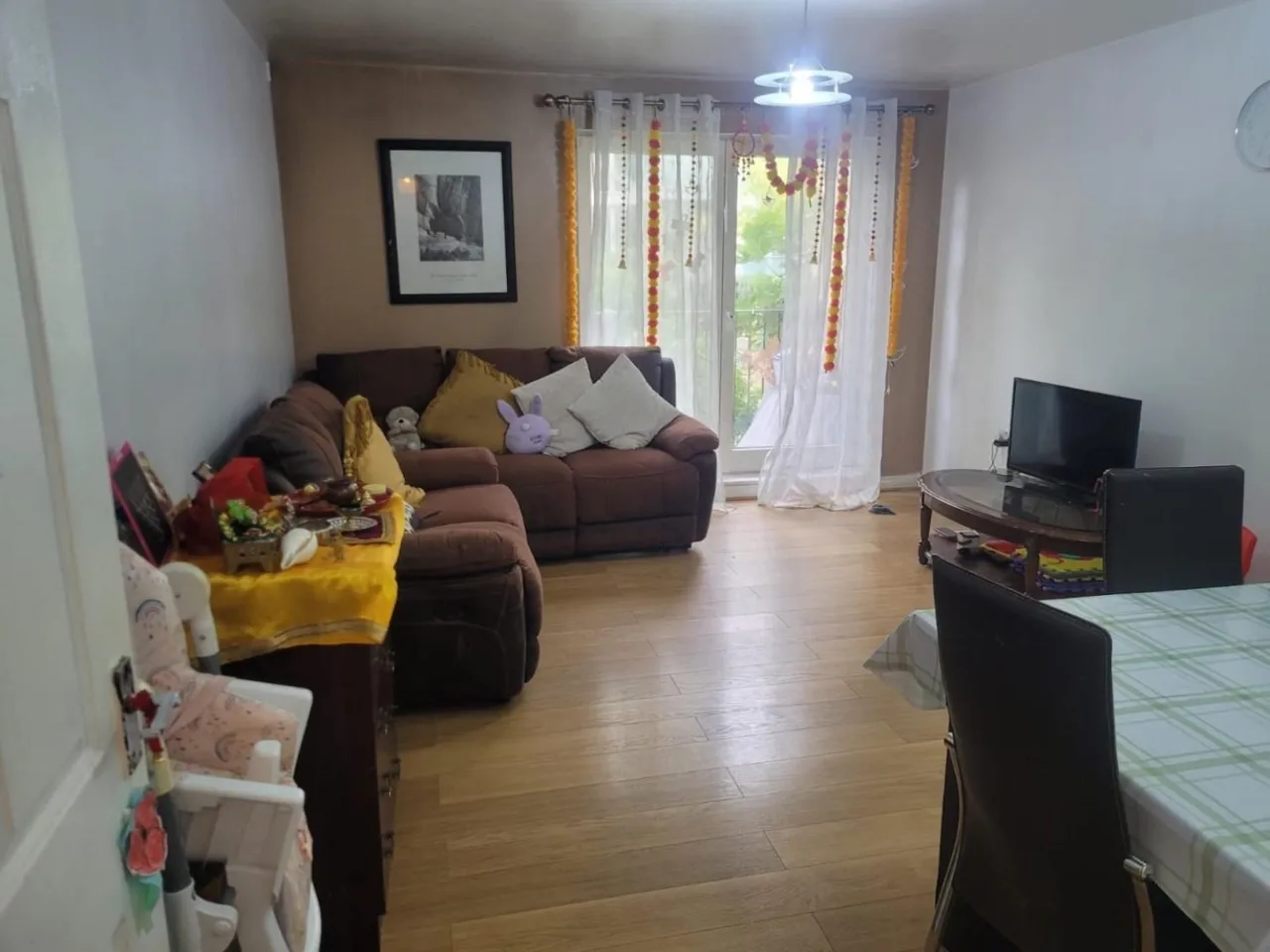 2 bed flat to rent, Caversham Road, Reading, RG1