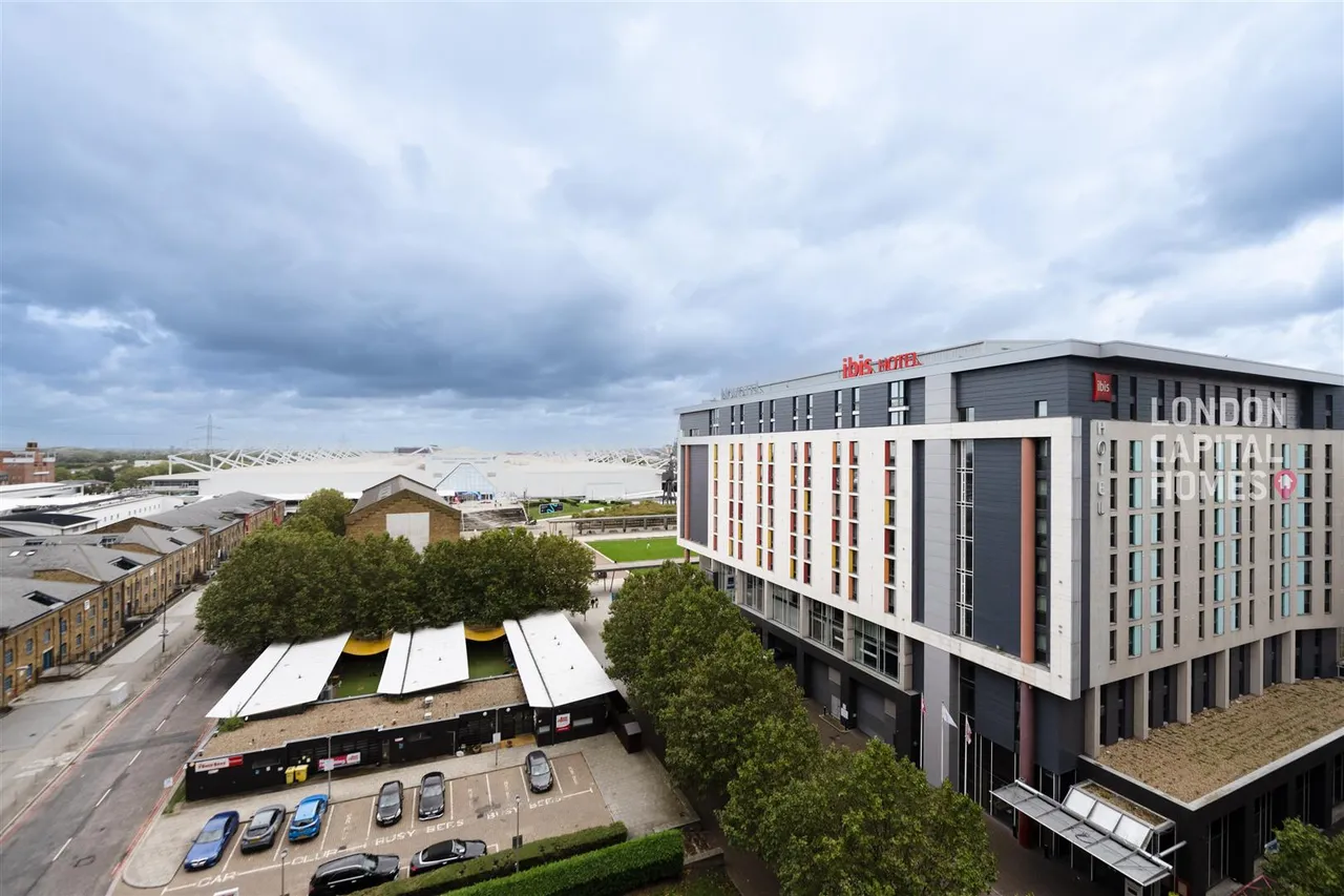 Western Gateway, London, photo 16