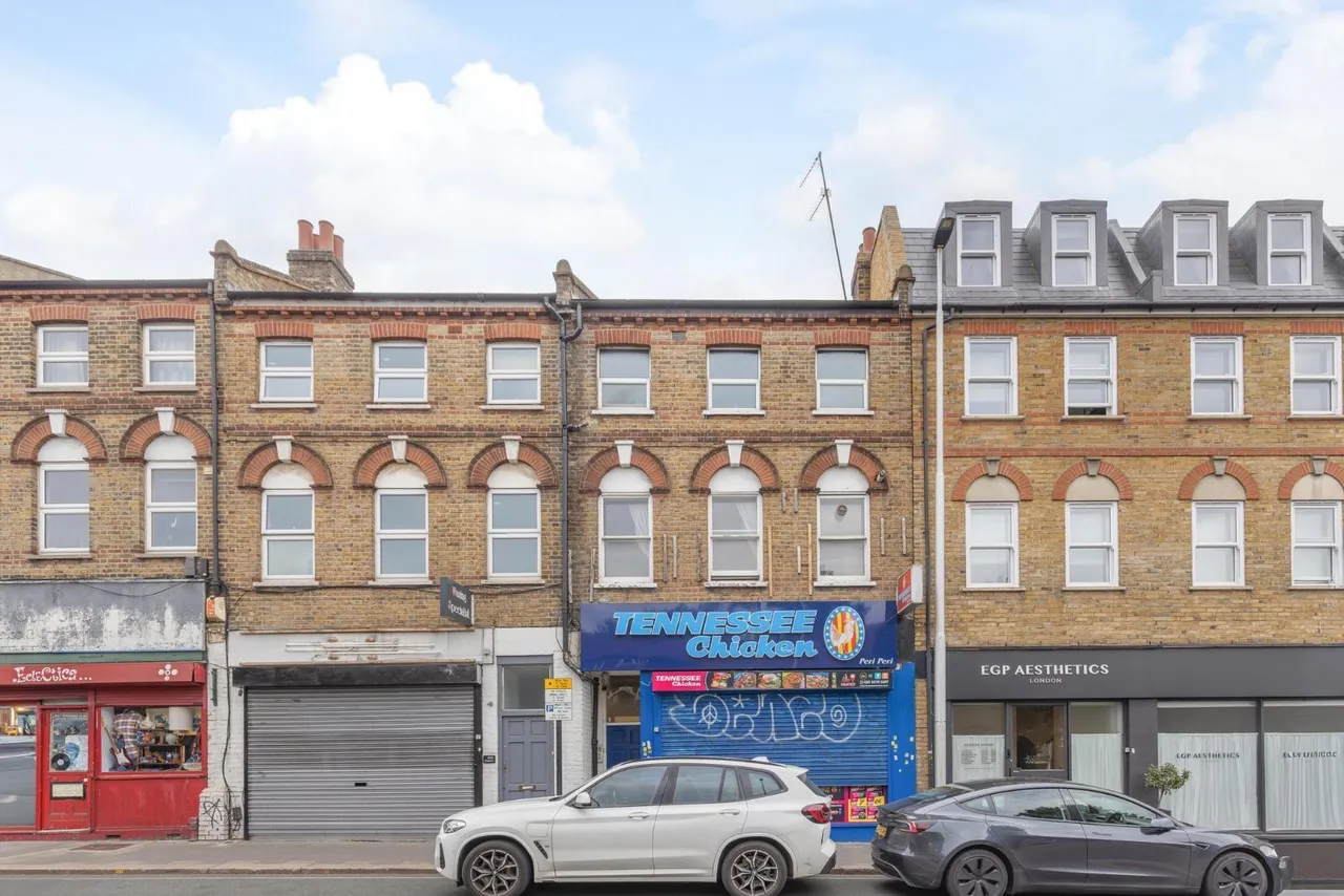 Wandsworth Road, London, SW8, photo 8
