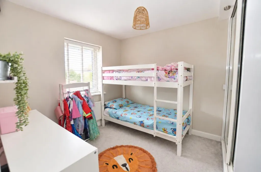 Kipling Way, Overstone, photo 13
