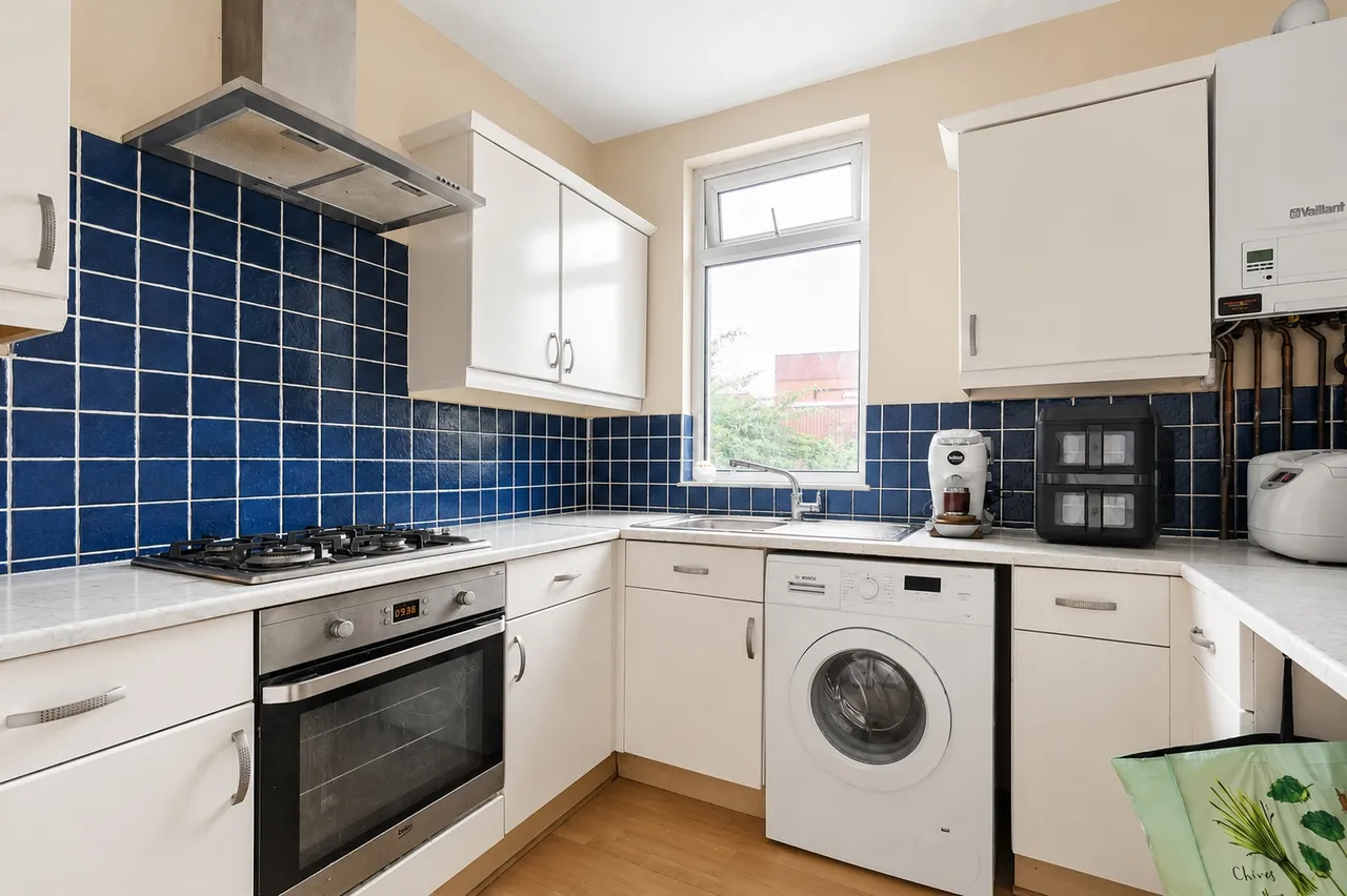 Lydden Grove, Wandsworth, London, SW18, photo 4