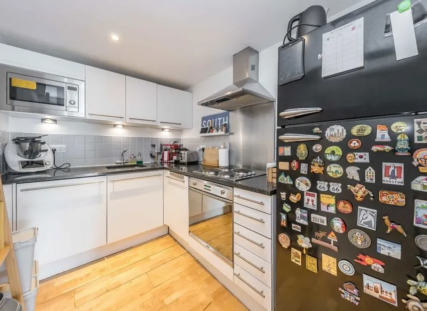 Leyden Street, Aldgate, E1, photo 4