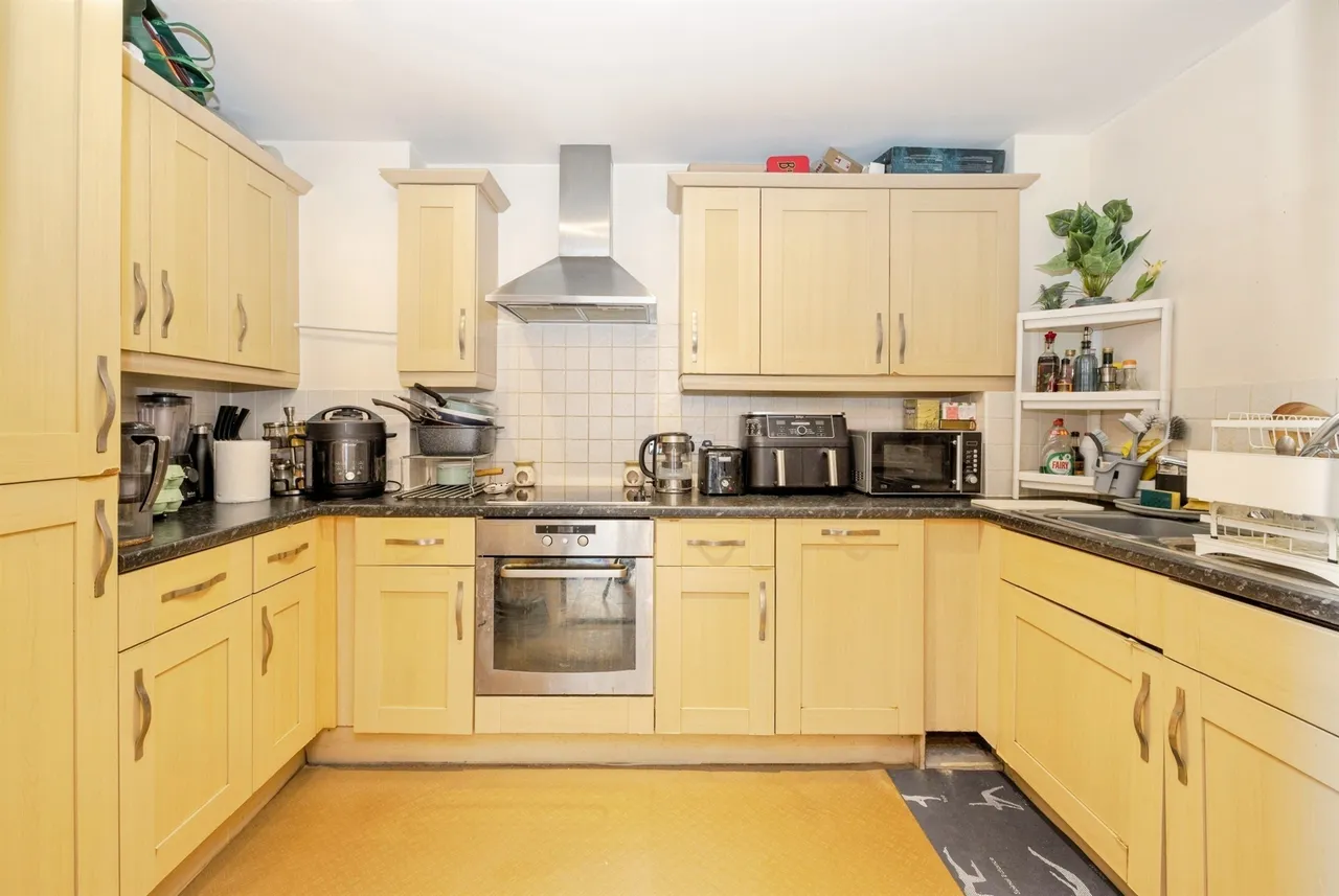 Loates Lane, Watford, photo 6