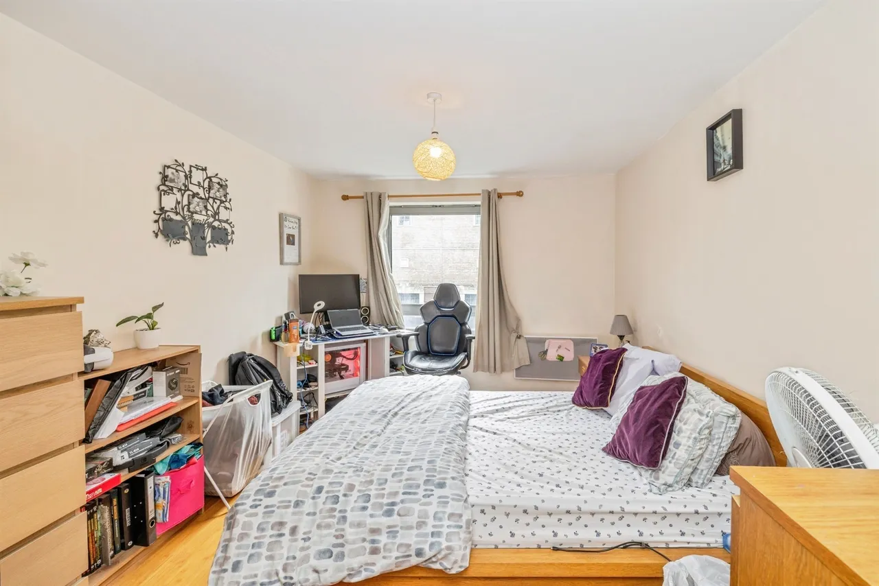 Loates Lane, Watford, photo 7