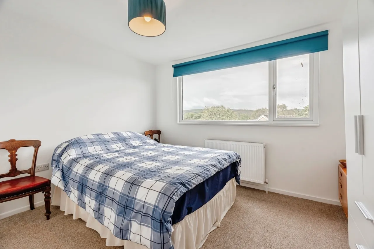 Hall Park Avenue, Burnley, Lancashire, BB10, photo 9