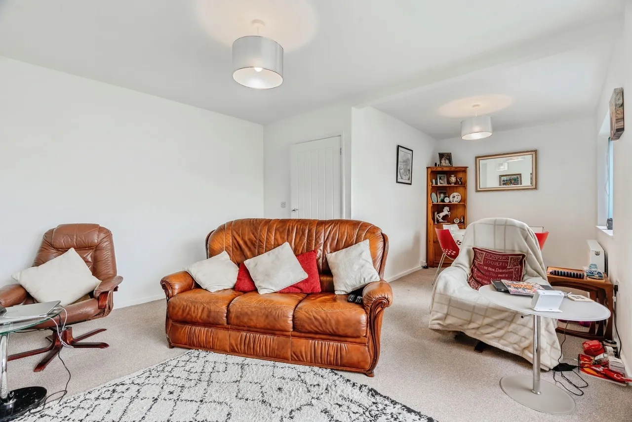 Hall Park Avenue, Burnley, Lancashire, BB10, photo 4