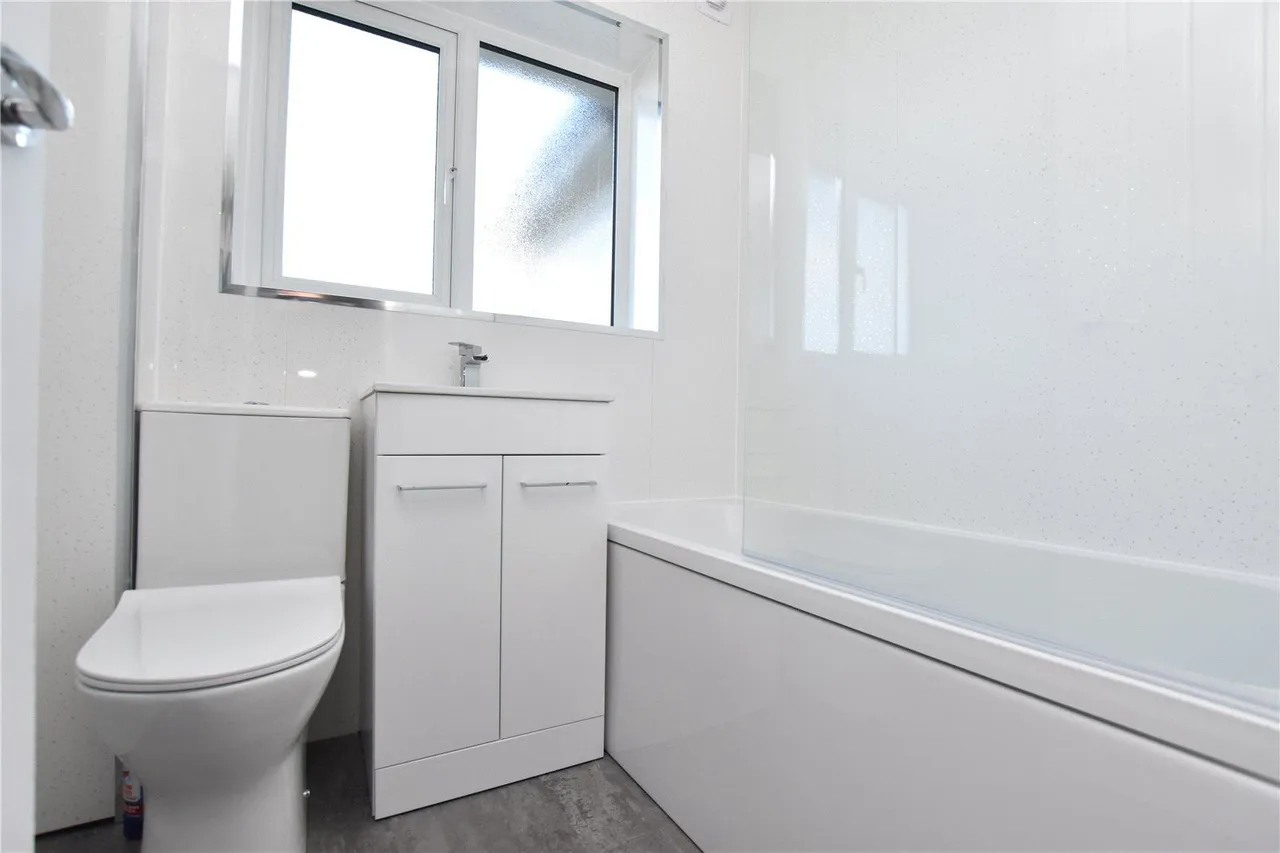 Rein Road, Morley, LS27, photo 12