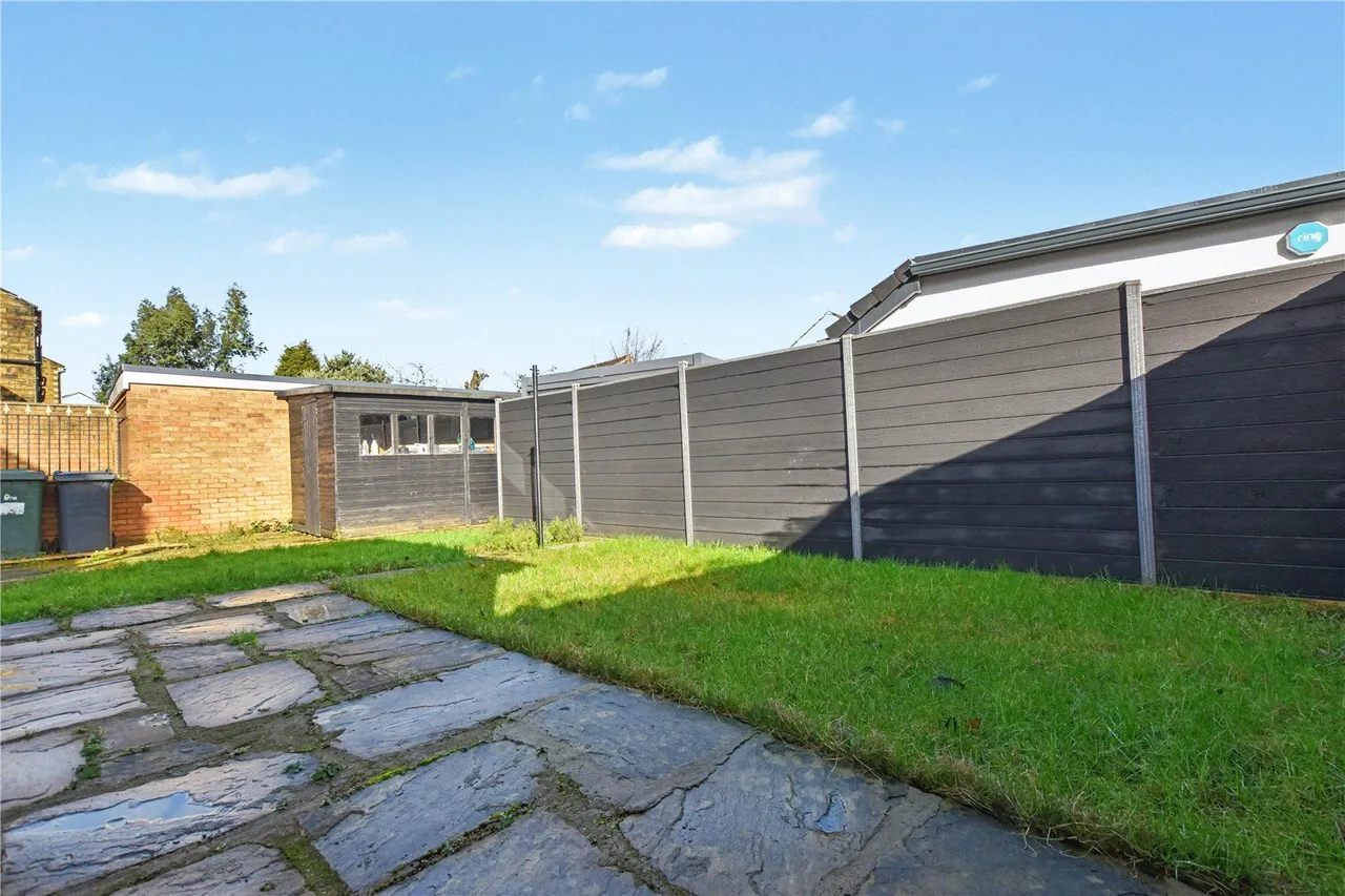 Rein Road, Morley, LS27, photo 8