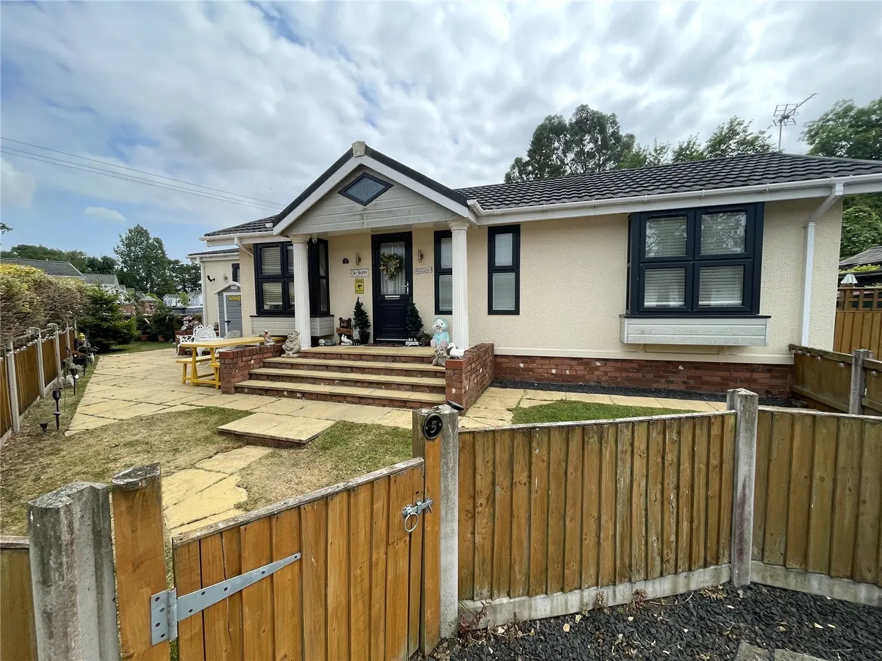2 bed house for sale — Newton Hall Lane, Mobberley, Knutsford, Cheshire, WA16