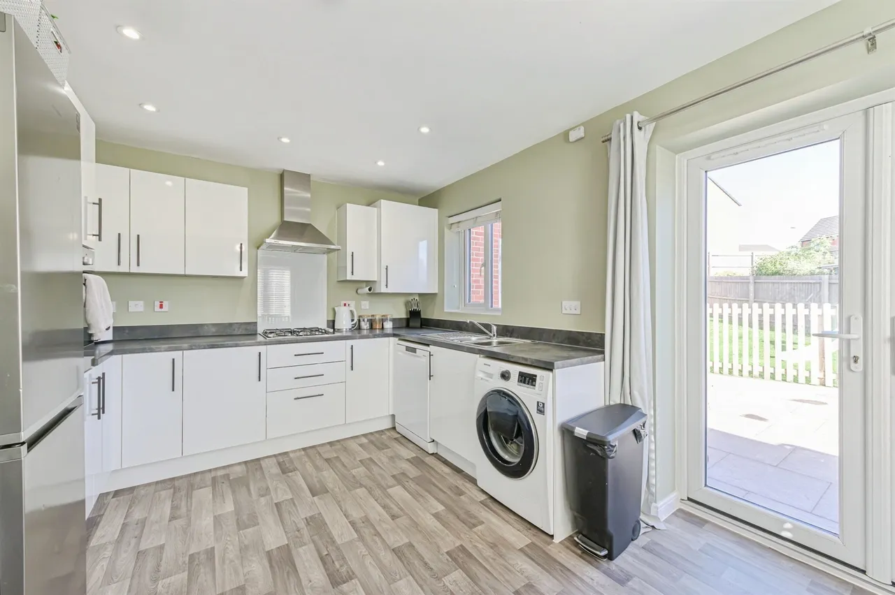 Meadow Way, Tamworth, B79, photo 8